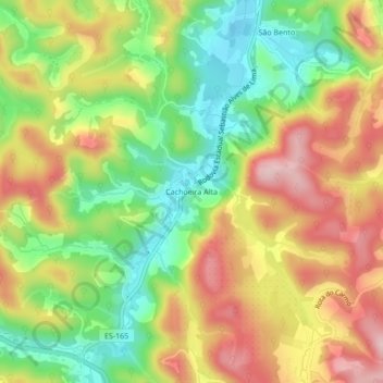 Carte topographique Cachoeira Alta, altitude, relief